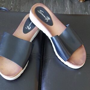 Black Slide Sandals for Women,by Seven7